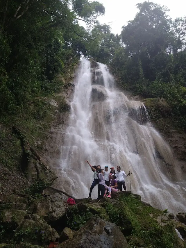 rutas de senderismo cascadas senderistas hijasdelamontanahn